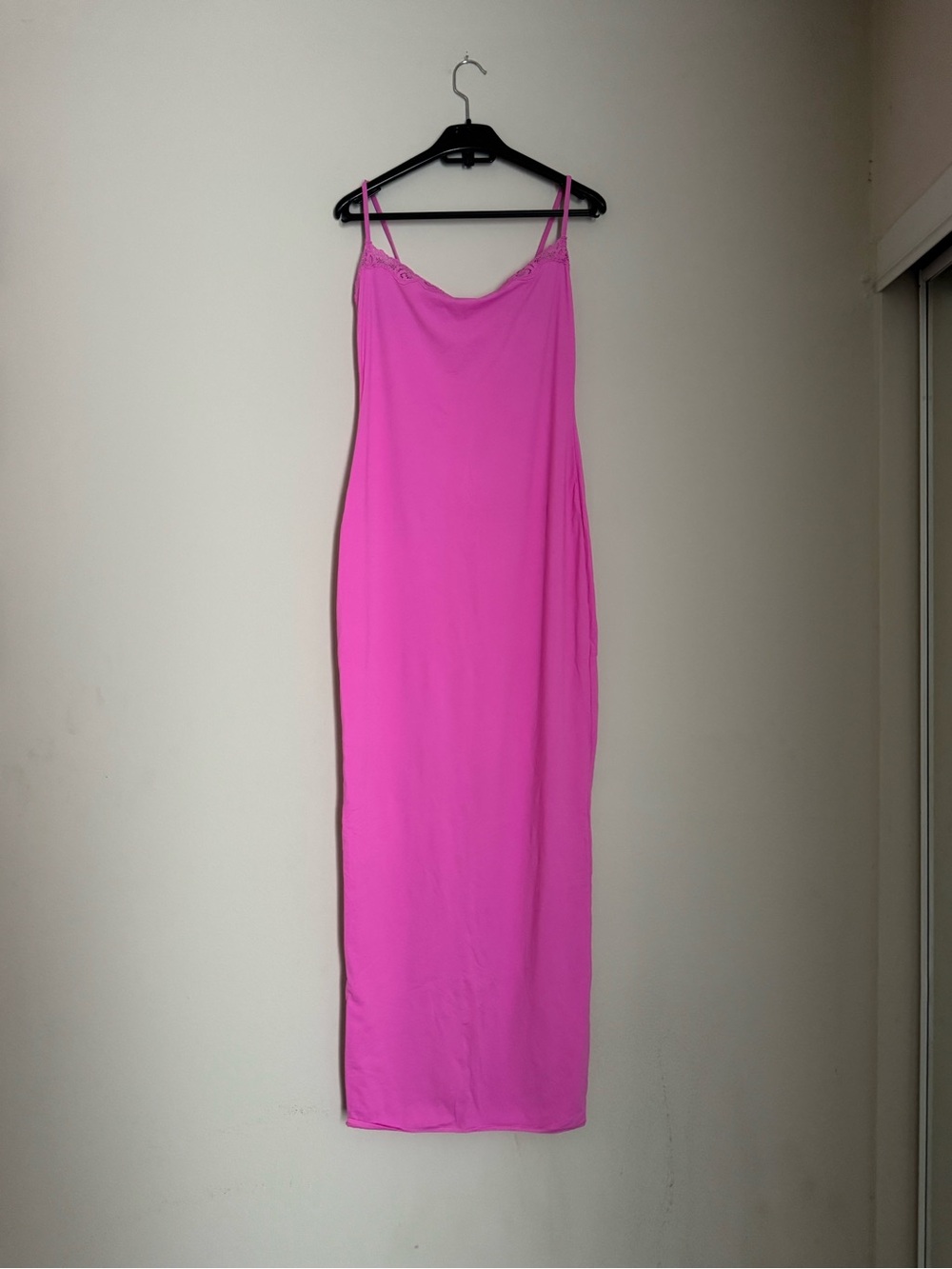 NWT SKIMS FITS EVERYBODY LACE LONG SLIP DRESS | NEON ORCHID